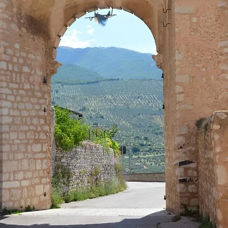 Casa Via Fantosati Trevi